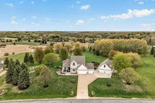 4895 Eagle Ridge Rd, Independence, MN 55357 - Photo 53