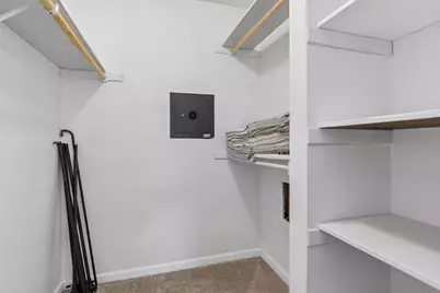 6748 Gretchen Court N, Oakdale, MN 55128 - Photo 25