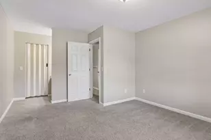 6748 Gretchen Ct N, Oakdale, MN 55128 - Photo 23