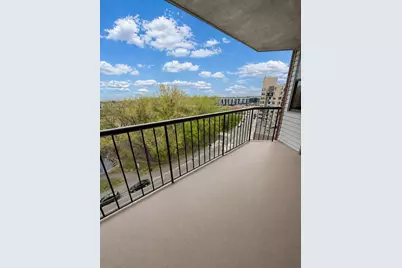 6500 Woodlake Drive #707, Richfield, MN 55423 - Photo 3