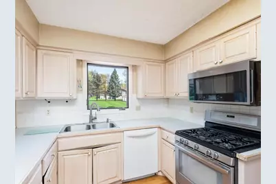 18130 19th Avenue N, Plymouth, MN 55447 - Photo 13
