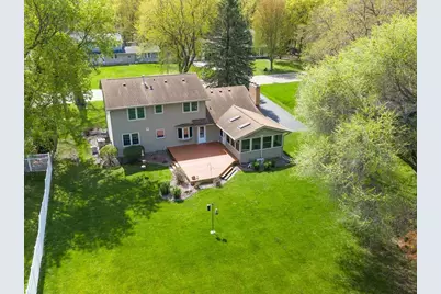 18130 19th Avenue N, Plymouth, MN 55447 - Photo 3