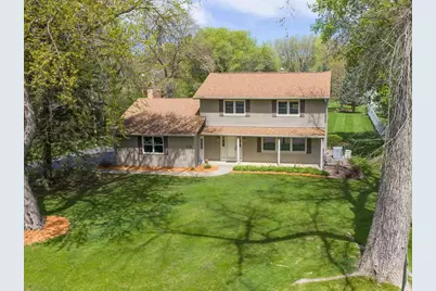 18130 19th Avenue N, Plymouth, MN 55447 - Photo 5