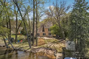 799 Heinel Dr, Roseville, MN 55113 - Photo 7