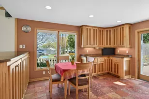799 Heinel Dr, Roseville, MN 55113 - Photo 27