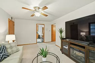 2004 18th St NW, Rochester, MN 55901 - Photo 9