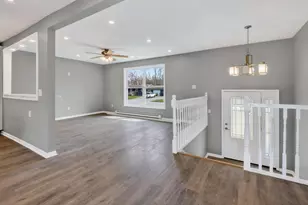 814 Rogers Ave, Grand Rapids, MN 55744 - Photo 21