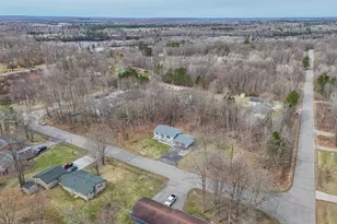 814 Rogers Ave, Grand Rapids, MN 55744 - Photo 39