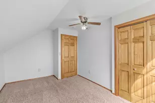 1026 Summit Ave, South Saint Paul, MN 55075 - Photo 27