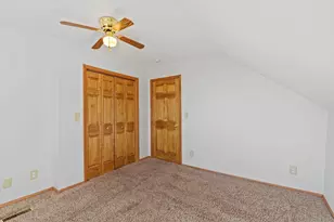 1026 Summit Ave, South Saint Paul, MN 55075 - Photo 25