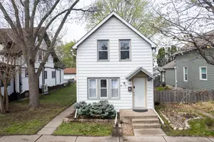 1124 5th St NE, Minneapolis, MN 55413 - Photo 1