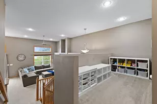 1761 Philipp Dr, Shakopee, MN 55379 - Photo 19