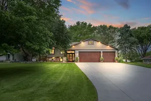 2311 Swan Dr, Mendota Heights, MN 55120 - Photo 59