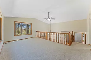 1407 Rebecca Ln, Eagan, MN 55122 - Photo 7