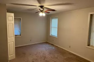 605 Division St W, Faribault, MN 55021 - Photo 7