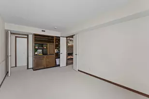 8549 Irwin Rd, Bloomington, MN 55437 - Photo 23
