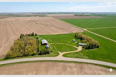 1110 110th Avenue, Hadley, MN 56151 - Photo 3