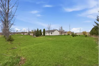 7405 160th Street, Milaca, MN 56353 - Photo 11