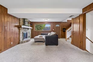 1939 Munster Ave, Saint Paul, MN 55116 - Photo 43