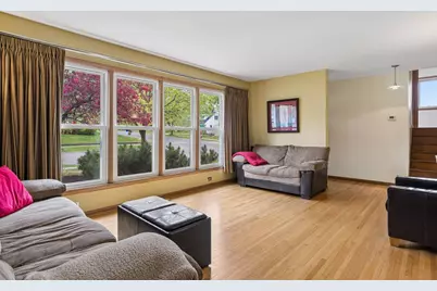 1939 Munster Avenue, Saint Paul, MN 55116 - Photo 11