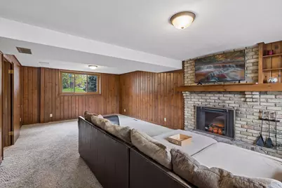 1939 Munster Avenue, Saint Paul, MN 55116 - Photo 45