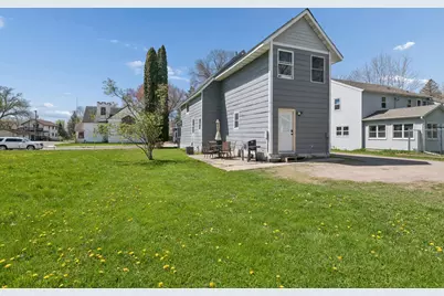 314 Central Drive W, Braham, MN 55006 - Photo 23