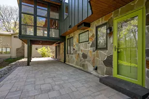 11324 Fetterly Rd W, Minnetonka, MN 55305 - Photo 43