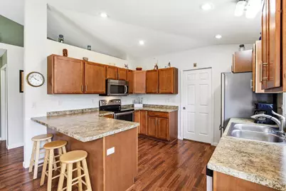 264 Cedar Cove Lane, Owatonna, MN 55060 - Photo 7