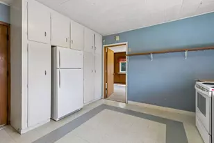 342 Front Ave, Saint Paul, MN 55117 - Photo 15
