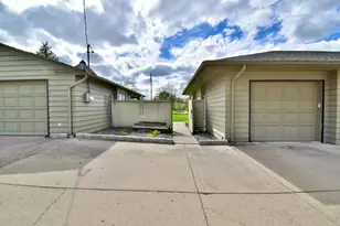 1300 Kilian Blvd SE, Saint Cloud, MN 56304 - Photo 61