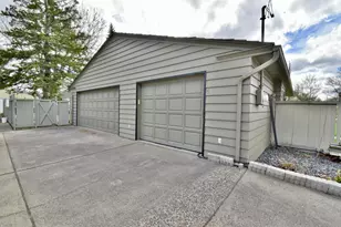 1300 Kilian Blvd SE, Saint Cloud, MN 56304 - Photo 59