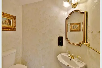 1300 Kilian Boulevard SE, Saint Cloud, MN 56304 - Photo 27