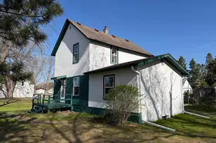 913 Birch St, Crosby, MN 56441 - Photo 1