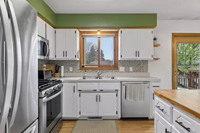 9875 Hamline Avenue N, Circle Pines, MN 55014 - Photo 15