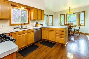 8352 168th St W, Lakeville, MN 55044 - Photo 5