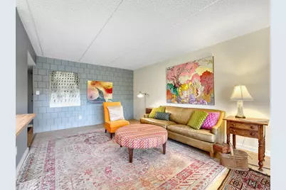 334 Cherokee Avenue #201, Saint Paul, MN 55107 - Photo 5