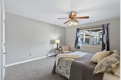 2011 E 122nd Street #D1, Burnsville, MN 55337 - Photo 17