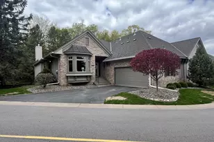 655 Waycliffe Dr N, Wayzata, MN 55391 - Photo 1