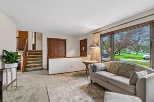 8224 Toledo Ave N, Brooklyn Park, MN 55443 - Photo 9
