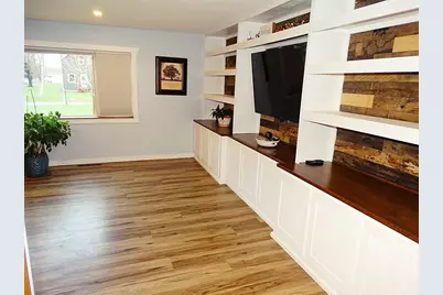 812 E Barker Street, Rice Lake, WI 54868 - Photo 9