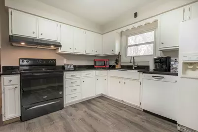 728 S Woodland Drive, Fergus Falls, MN 56537 - Photo 33