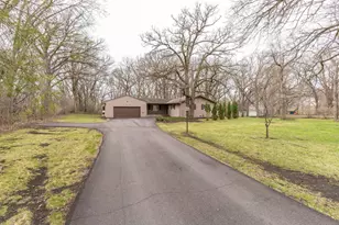 728 S Woodland Dr, Fergus Falls, MN 56537 - Photo 15