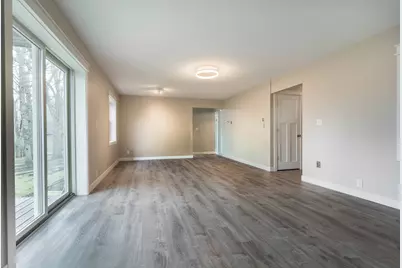728 S Woodland Drive, Fergus Falls, MN 56537 - Photo 31