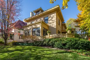 1005 Mt Curve Ave, Minneapolis, MN 55403 - Photo 7