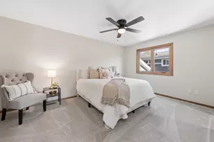 1193 Shawmut St S, Shakopee, MN 55379 - Photo 9