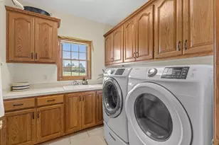 744 Theis Dr, Shakopee, MN 55379 - Photo 33
