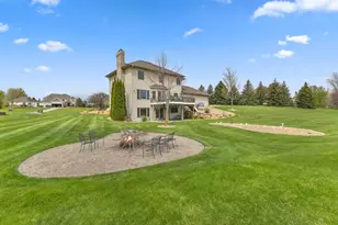 744 Theis Dr, Shakopee, MN 55379 - Photo 47