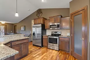 24065 Leo St NE, Stacy, MN 55079 - Photo 7