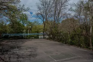 316 1/2 E Minnehaha Pkwy, Minneapolis, MN 55419 - Photo 1