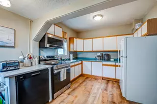 414 Scott Ave SE, Bemidji, MN 56601 - Photo 9